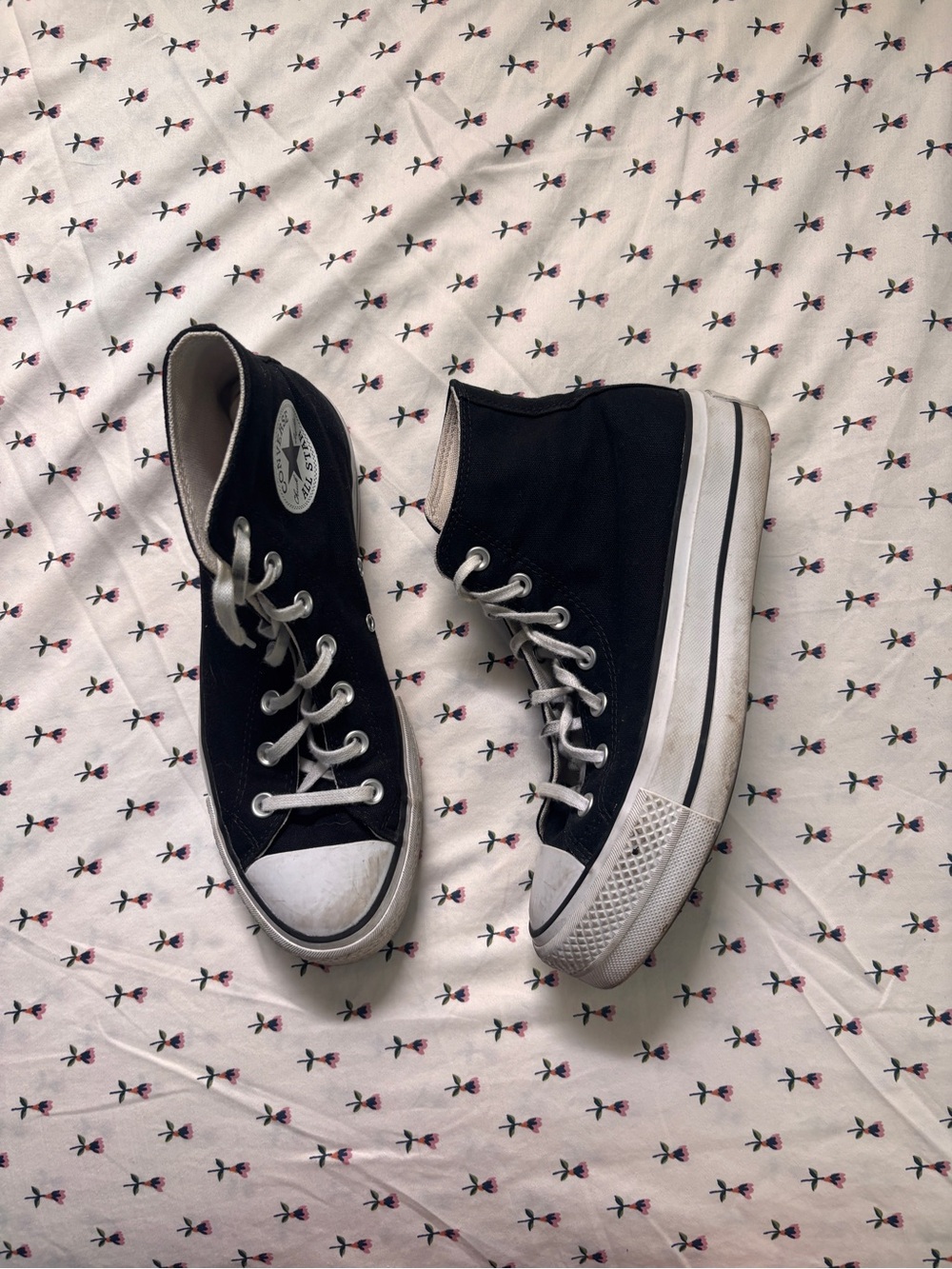Converse Black High-Top Kids Sneakers with White Trim
